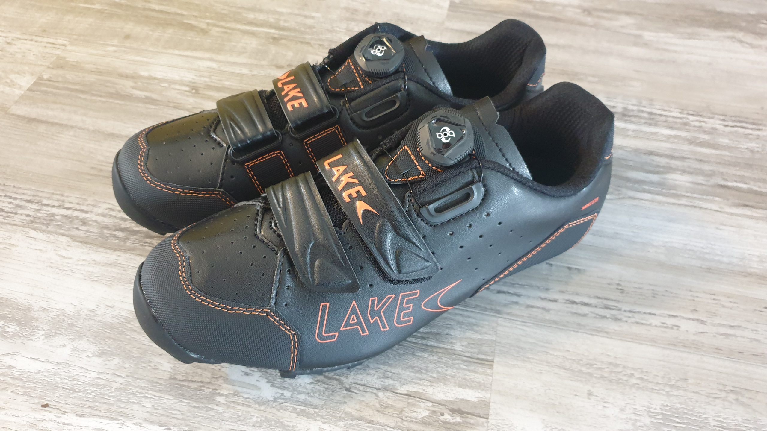 pakket monteren Mededogen Lake MX228 MTB - Goedkope overjarige mountainbikes en racefietsen