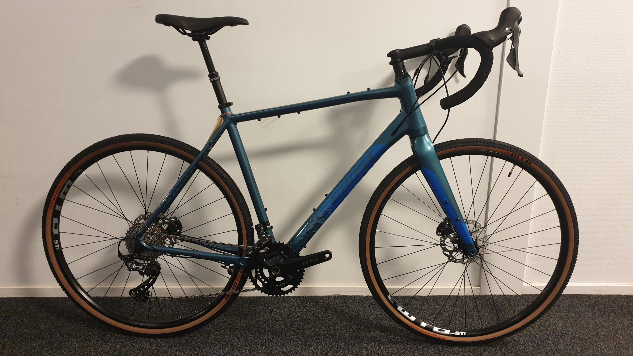 Gravel / Cross Archieven Goedkope overjarige mountainbikes en racefietsen